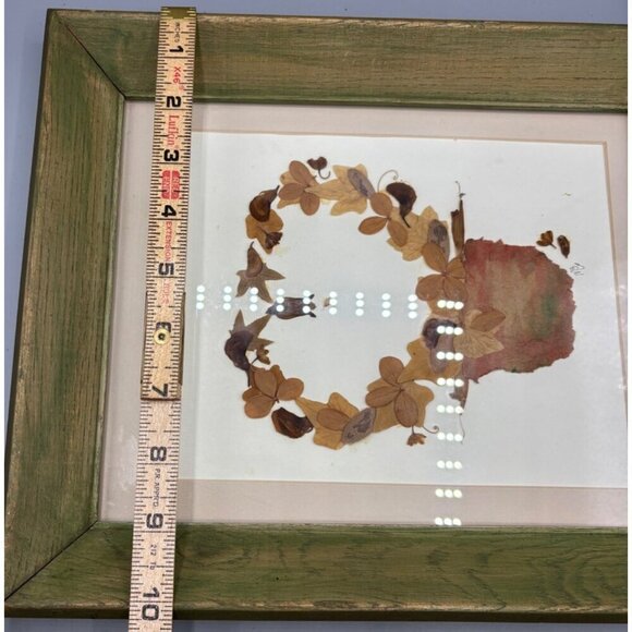 Vtg Botanical Art Framed Pressed Flower Heart Green Wood Frame Wall Decor - Picture 6 of 6